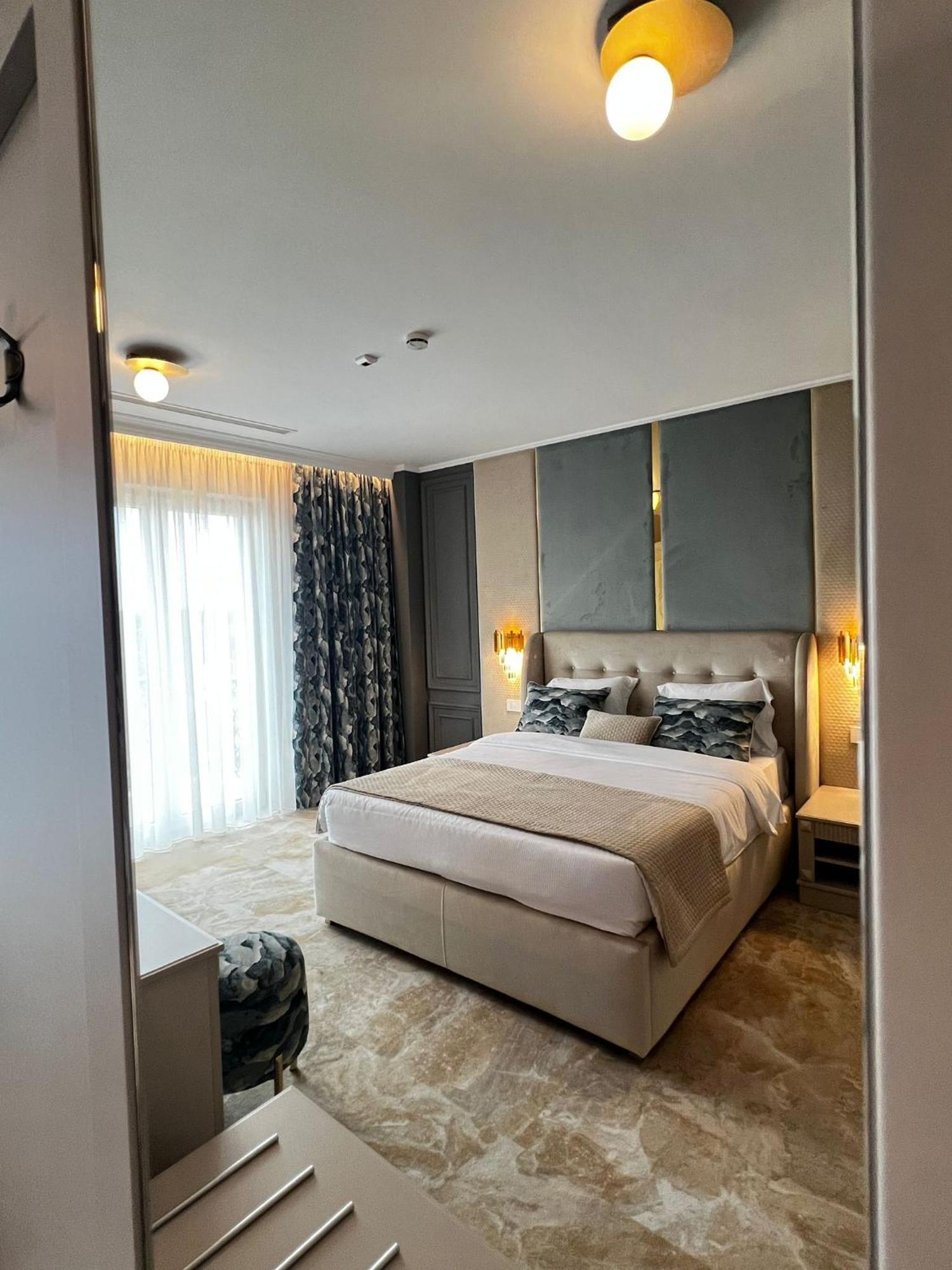 Boutique Hotel Bals Kültér fotó
