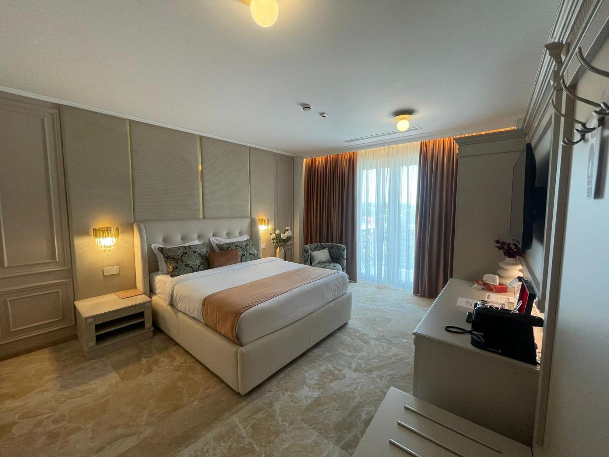 Boutique Hotel Bals Kültér fotó